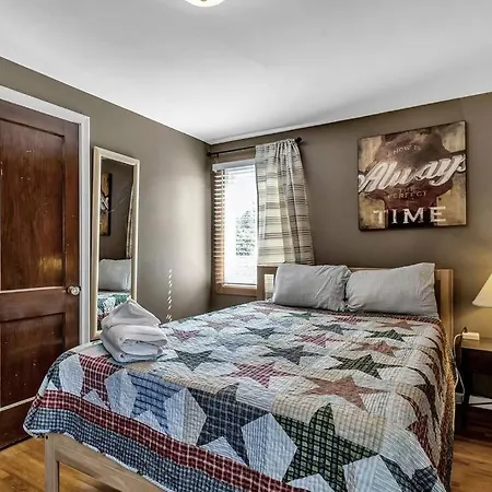 Gorgeous 2 Queen Bedroom Apt In North Buffalo With 70 Inch Tv Extérieur photo