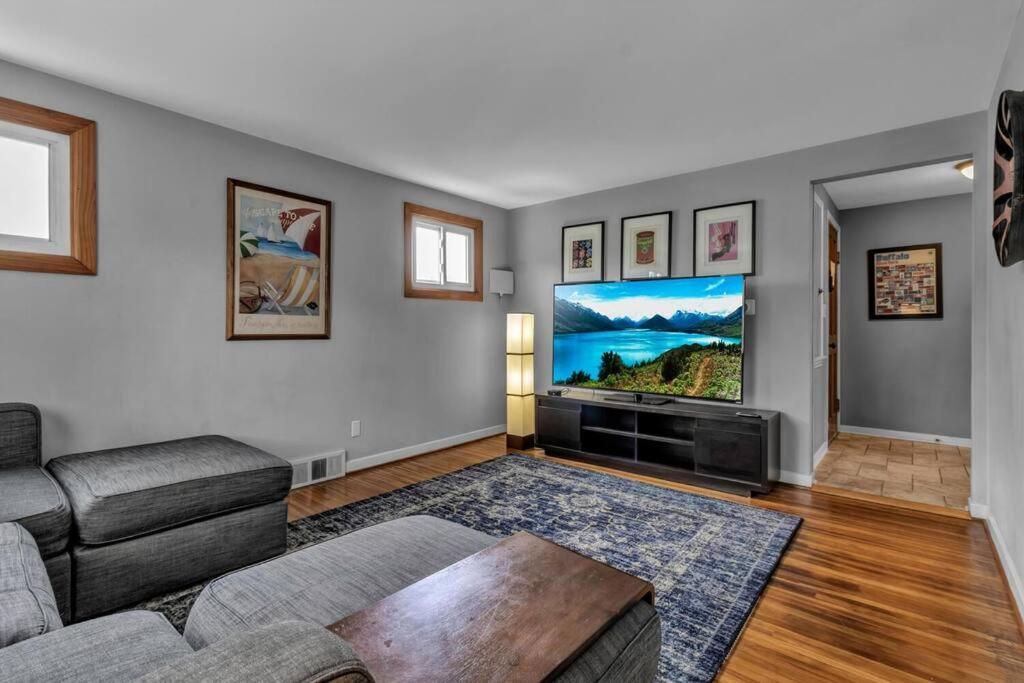 Appartement Gorgeous 2 Queen Bedroom In North With 70 Inch Tv